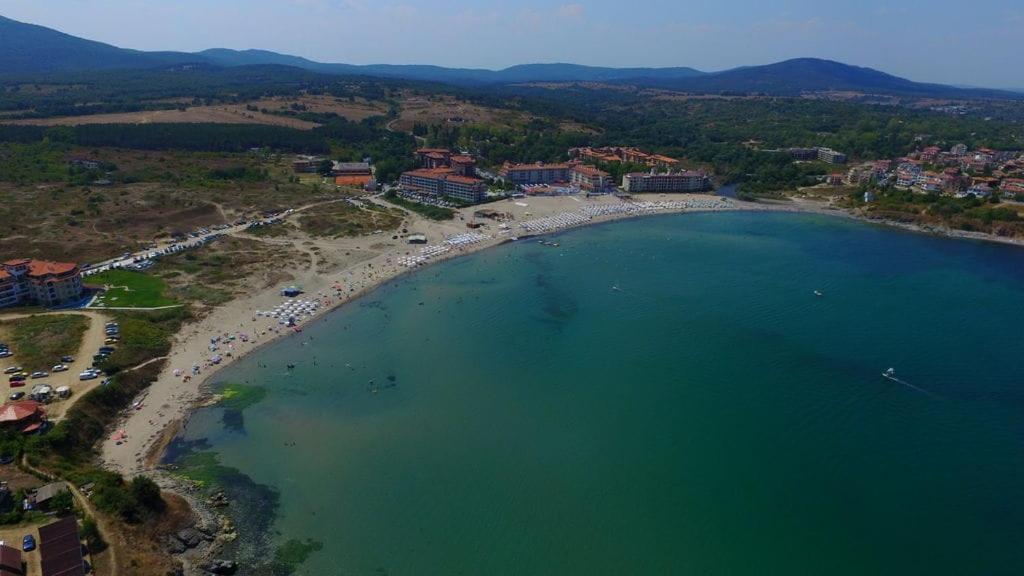 Апартаменти Кастро/Castro Apartments Carevo Kültér fotó