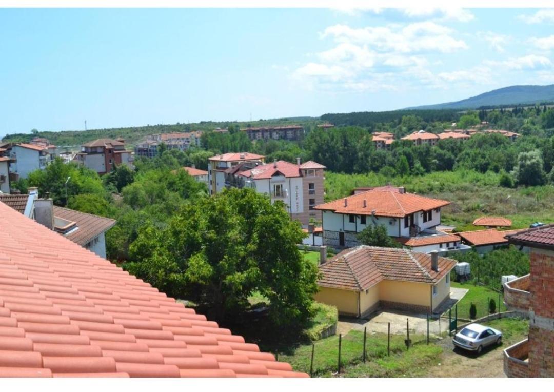 Апартаменти Кастро/Castro Apartments Carevo Kültér fotó