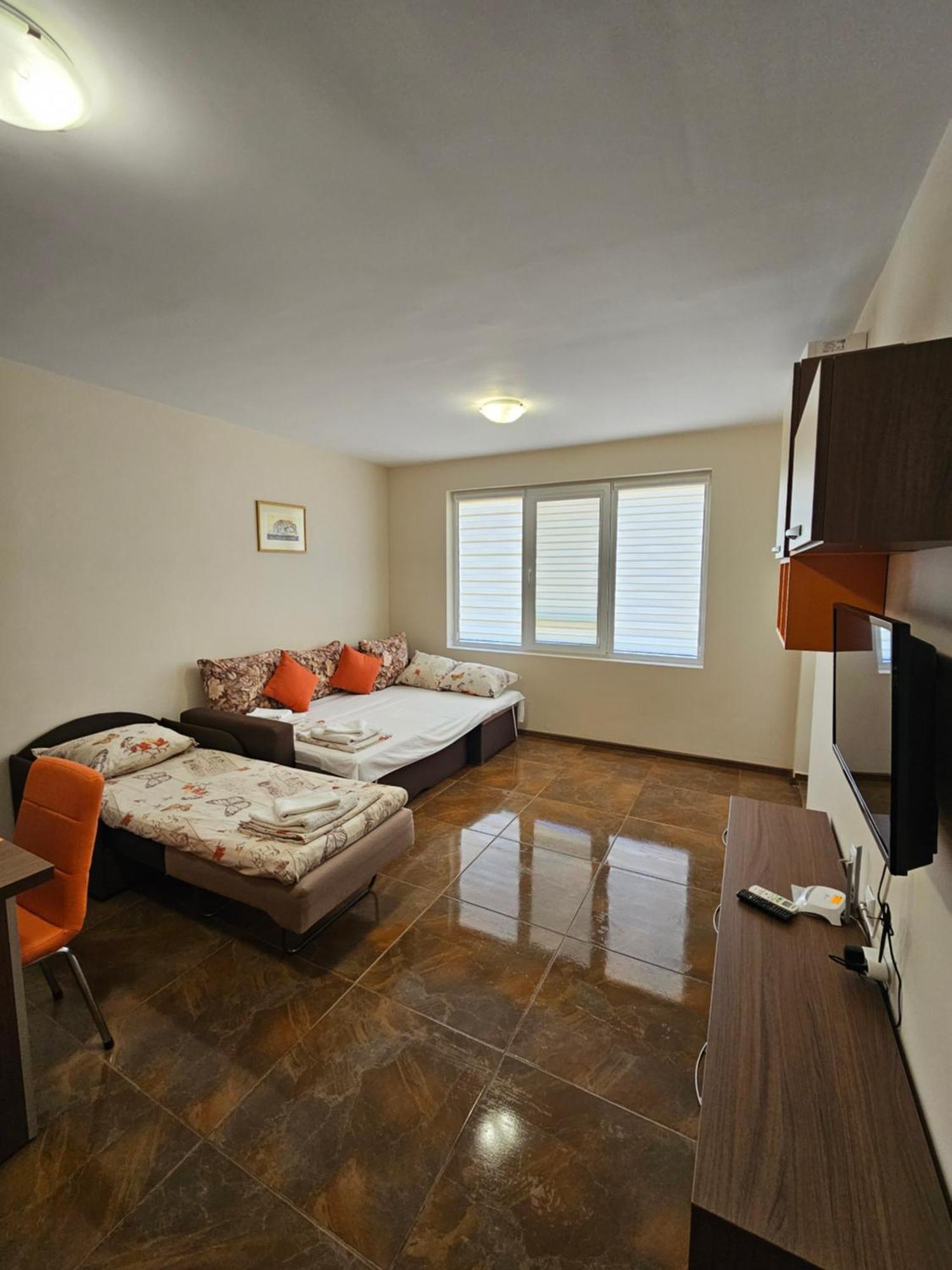 Апартаменти Кастро/Castro Apartments Carevo Kültér fotó