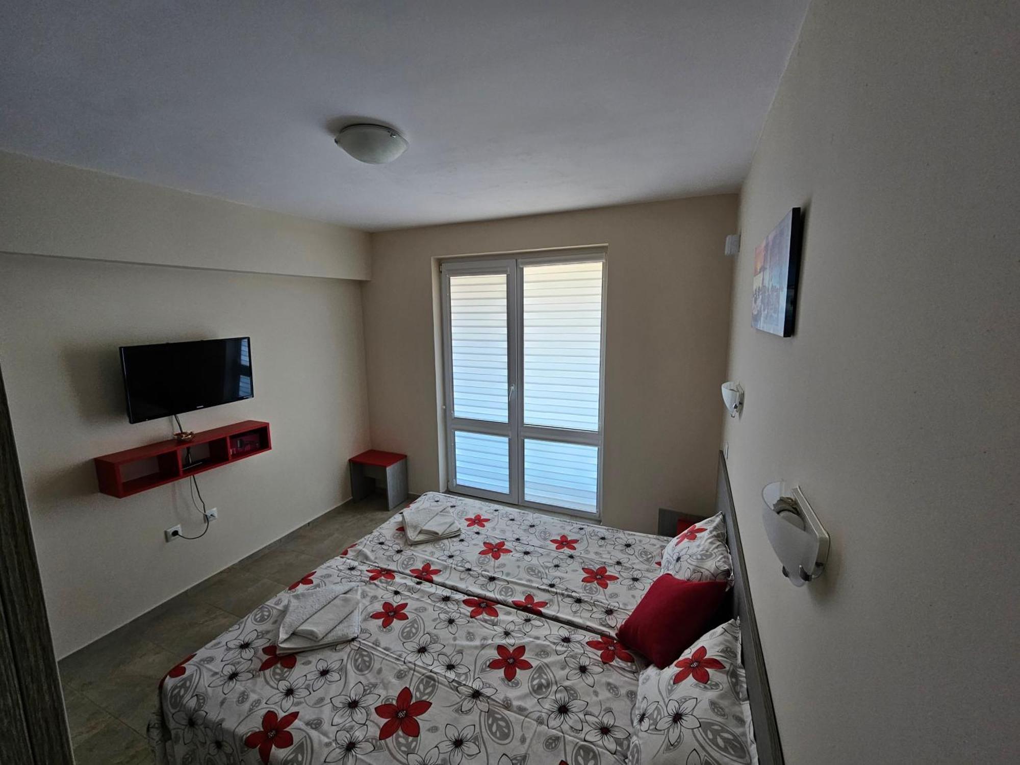 Апартаменти Кастро/Castro Apartments Carevo Kültér fotó