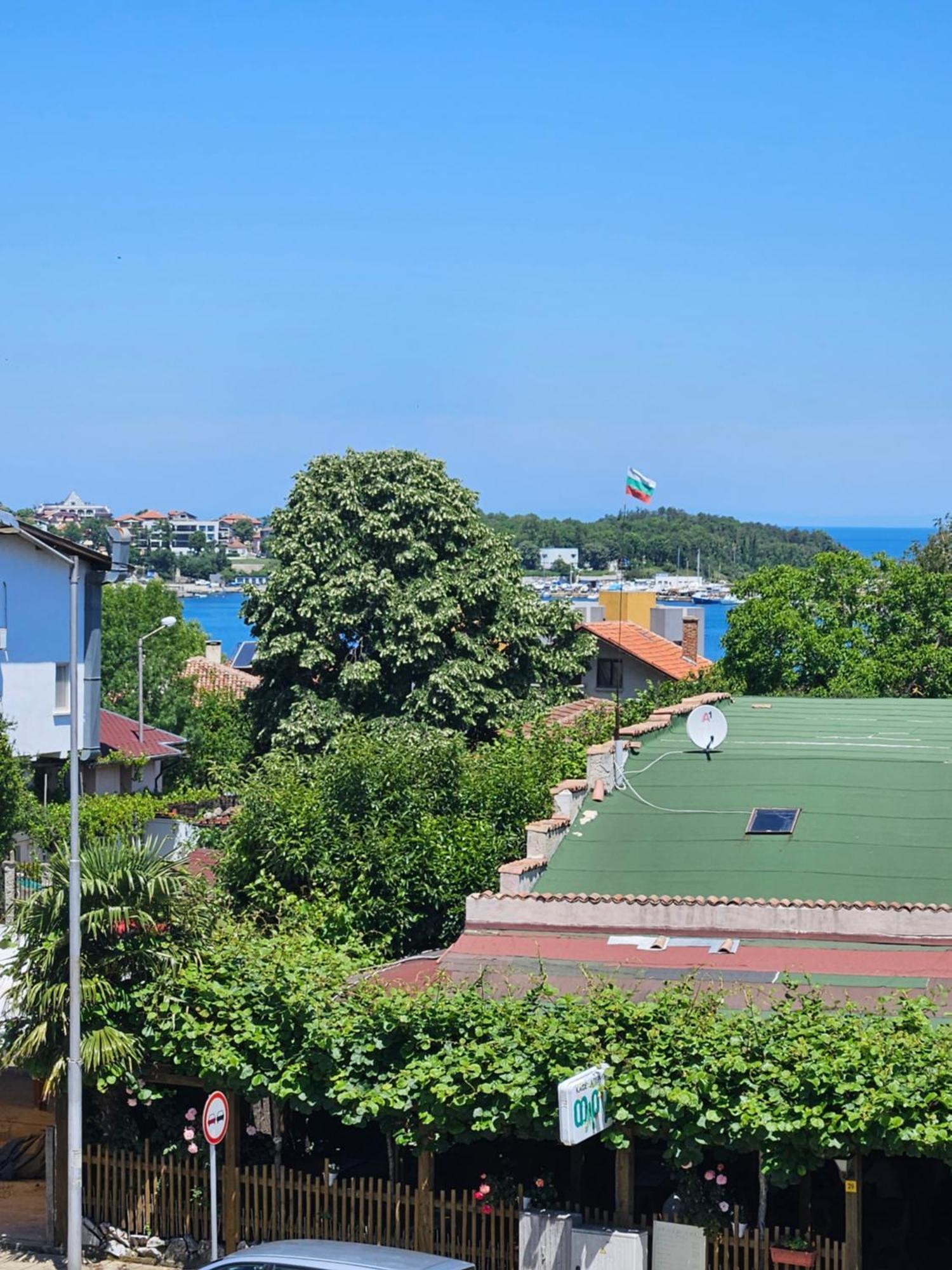 Апартаменти Кастро/Castro Apartments Carevo Kültér fotó
