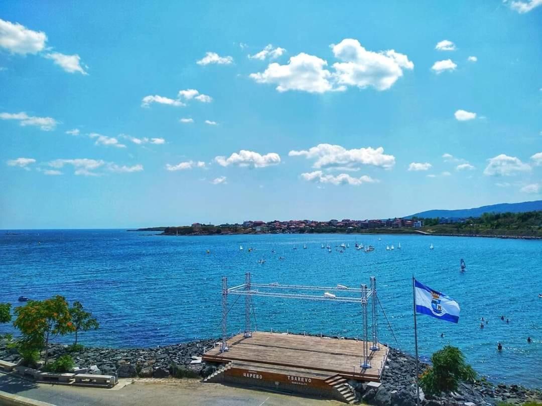 Апартаменти Кастро/Castro Apartments Carevo Kültér fotó