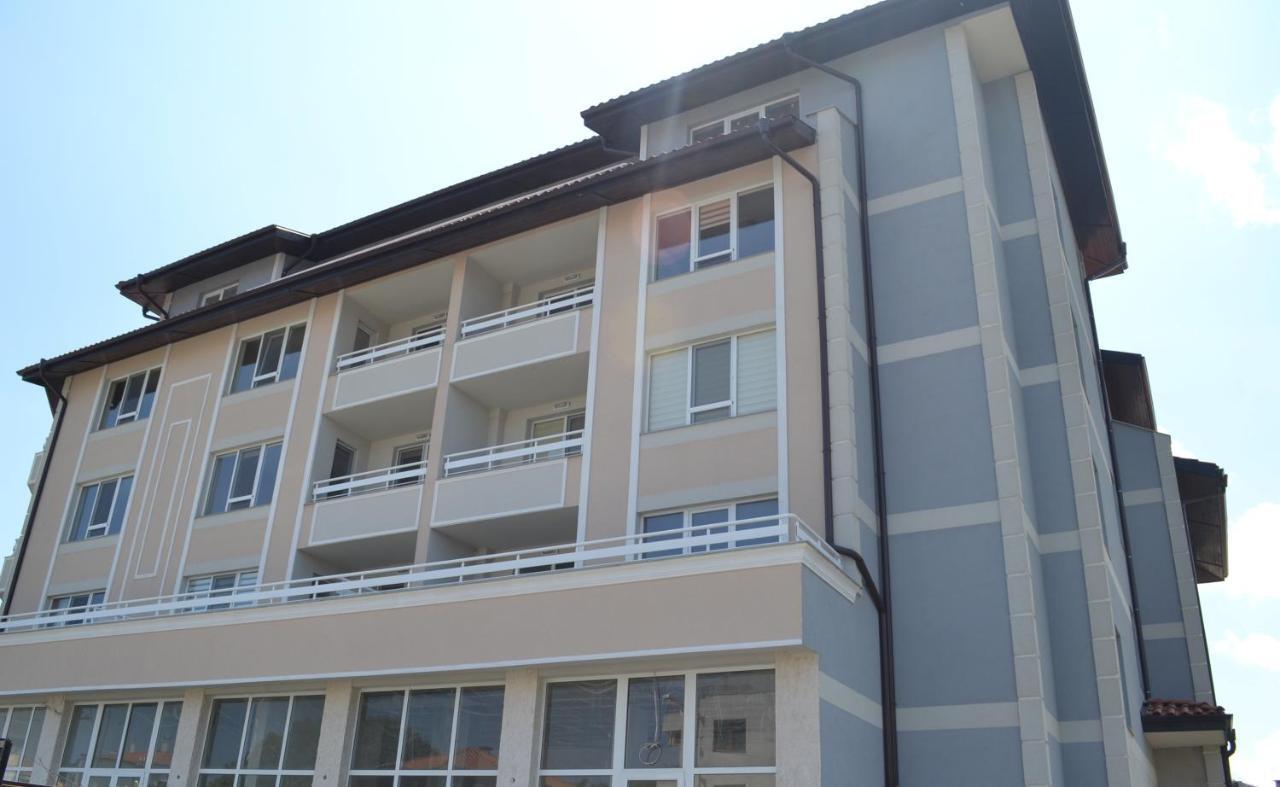 Апартаменти Кастро/Castro Apartments Carevo Kültér fotó