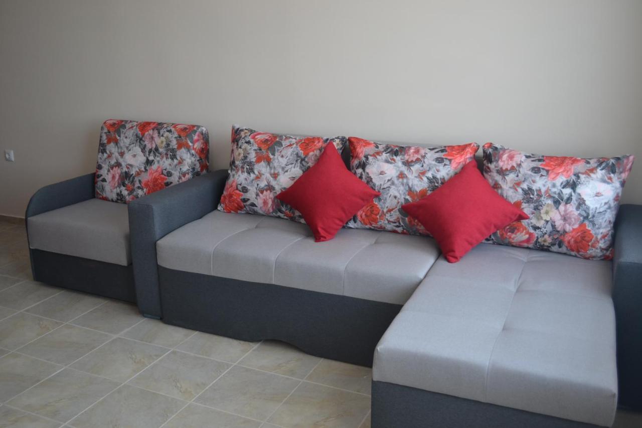 Апартаменти Кастро/Castro Apartments Carevo Kültér fotó