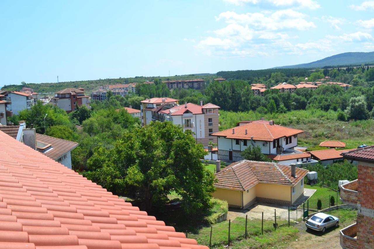 Апартаменти Кастро/Castro Apartments Carevo Kültér fotó