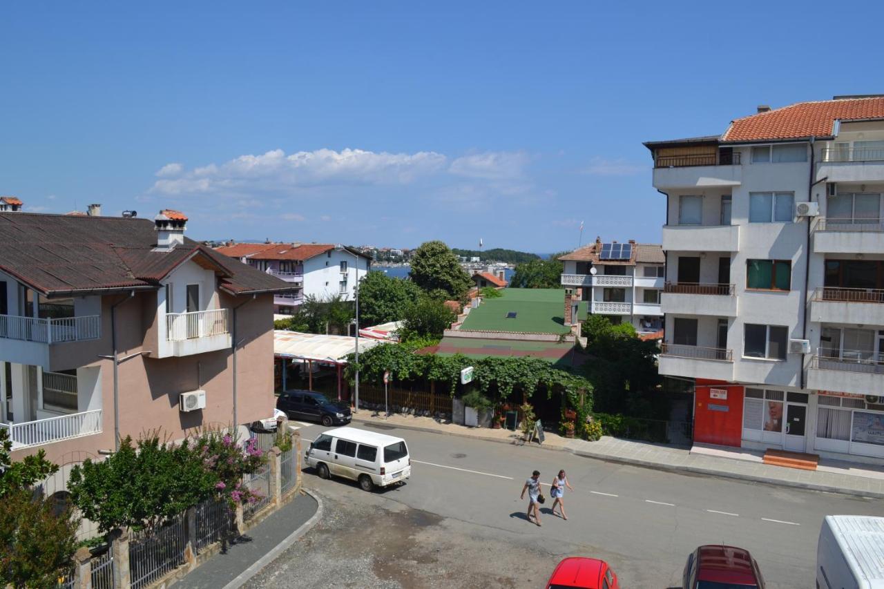 Апартаменти Кастро/Castro Apartments Carevo Kültér fotó